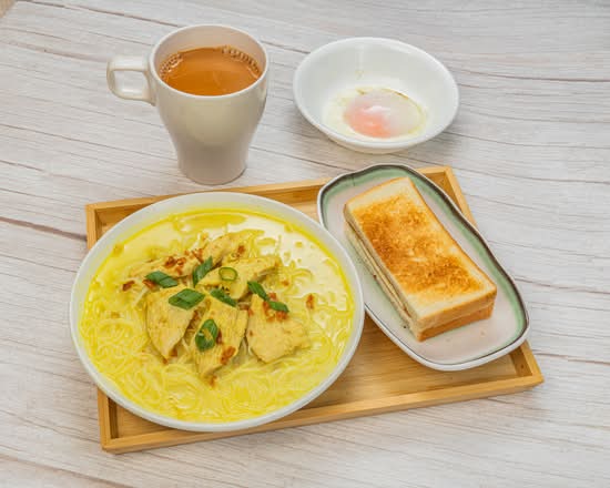 Soto Chicken with Rice Vermicelli in Soup Combo 印尼雞肉米粉套餐